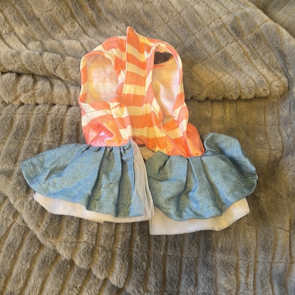 Dog dress - Picture 4 of 4